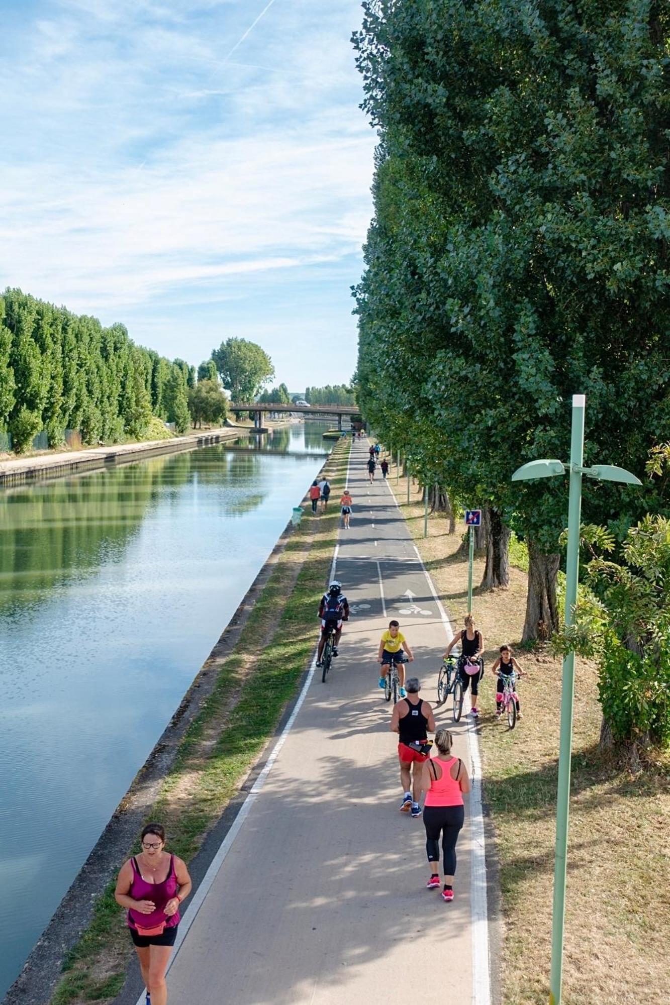 Cozy Cottage Paris Suburb! 博比尼 外观 照片