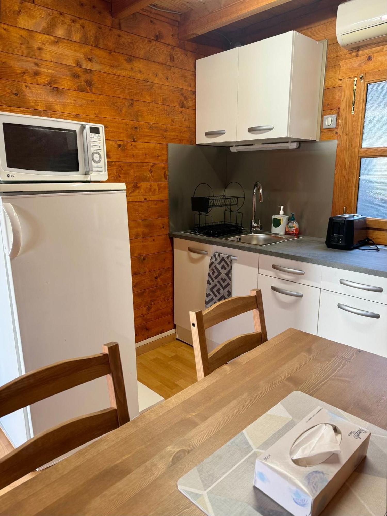Cozy Cottage Paris Suburb! 博比尼 外观 照片